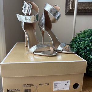 Michael Kors Giselle Sandal Metallic Leather